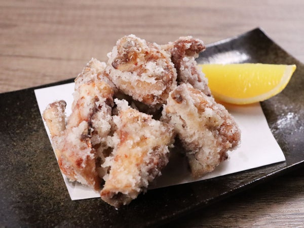 カリとろてびちの唐揚げ